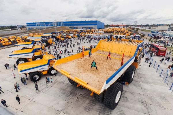 ⚡️Проект «Пляжный волейбол в БелАЗе»